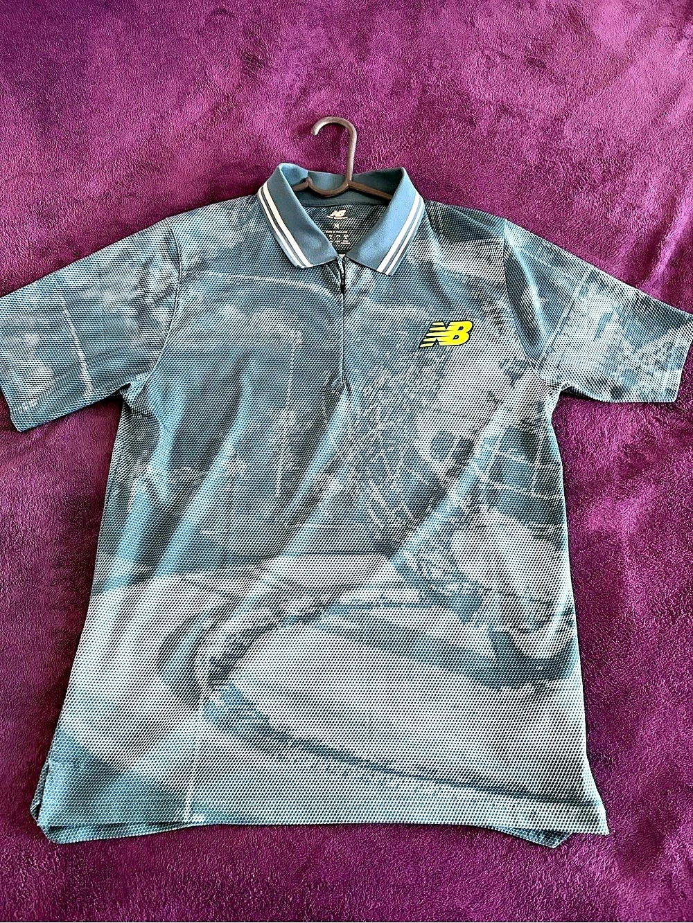 New Balance Men's Geometric Polo in Gray & Blue Like New